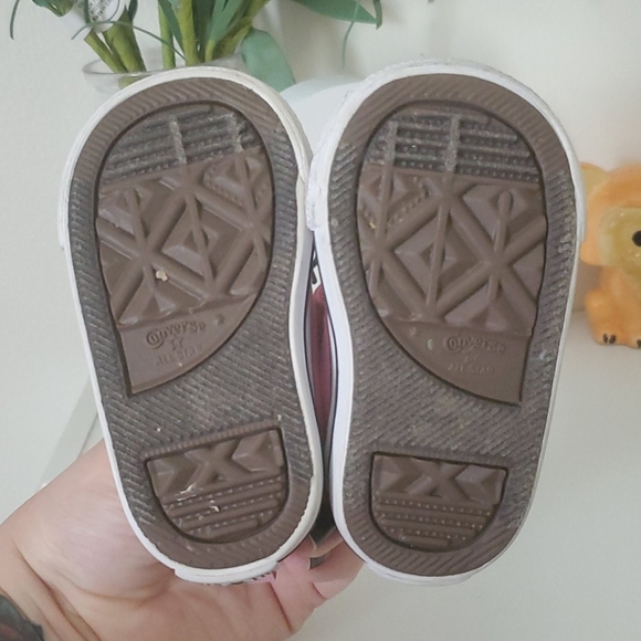 Baby Converses - Picture 3 of 3